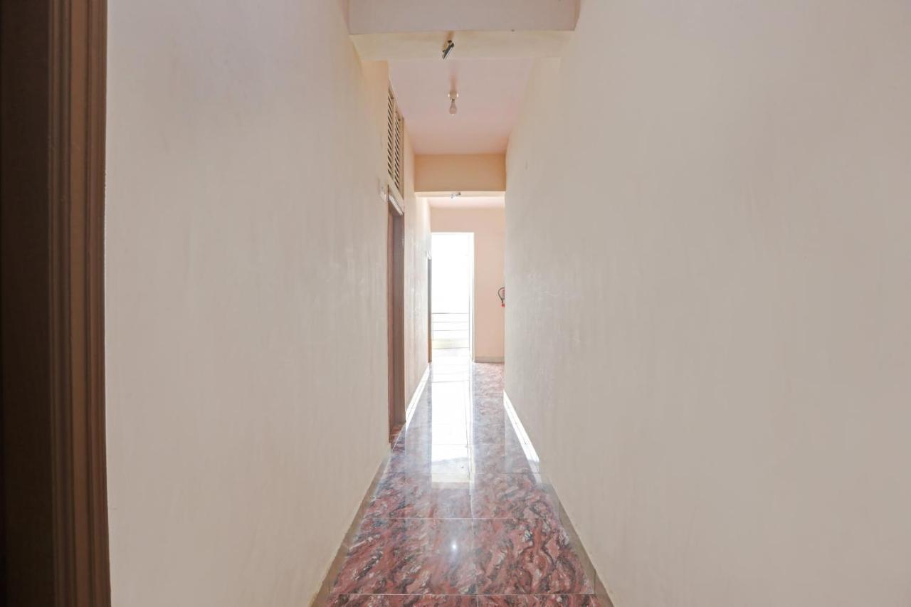 Oyo Hotel C P Residency ไมซอร์ ภายนอก รูปภาพ